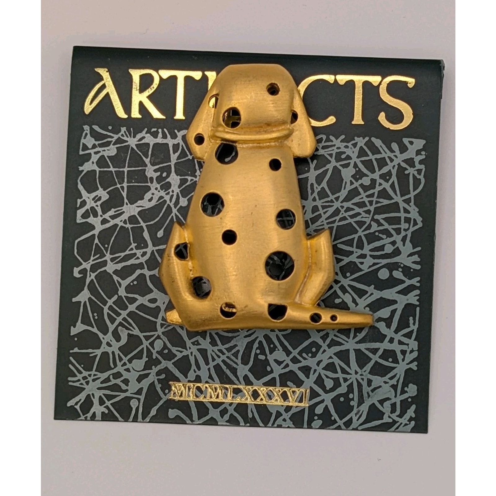 1986 Artifacts Gold Tone Dalmatian Dog Brooch Figural Designer Costume 17$